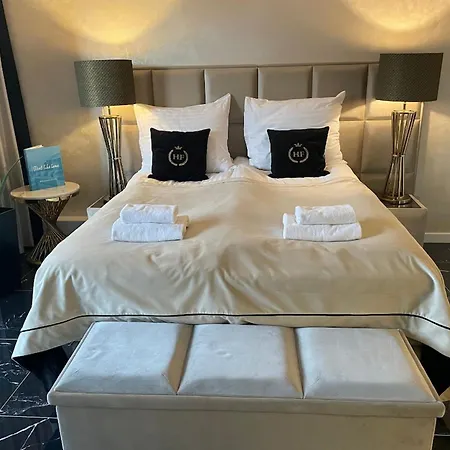 Deo Plaza Riverside By Renters מלון דירות 4*