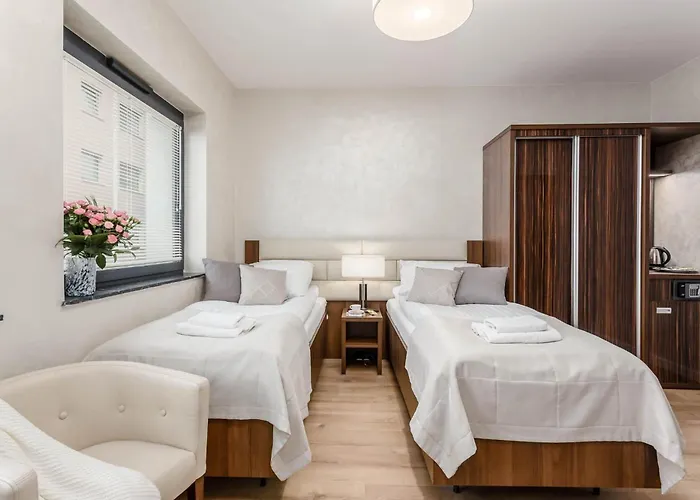 Deo Plaza Riverside Residences By Renters Апарт-отель Гданьск