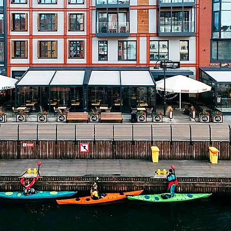 Deo Plaza Riverside By Renters