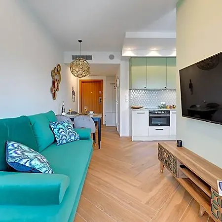 Deo Plaza Riverside By Renters 4* 格但斯克