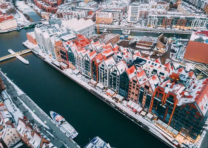 Rent Like - Deo Plaza Lägenhetshotell 4*