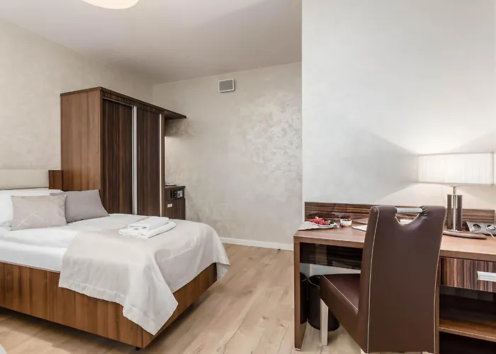 Deo Plaza Riverside Residences By Noclegi Renters 4* グダニスク