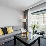 Deo Plaza Riverside Residences By Renters Gdańsk